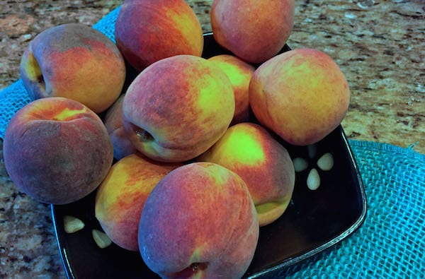 Peaches-Clean-Eating